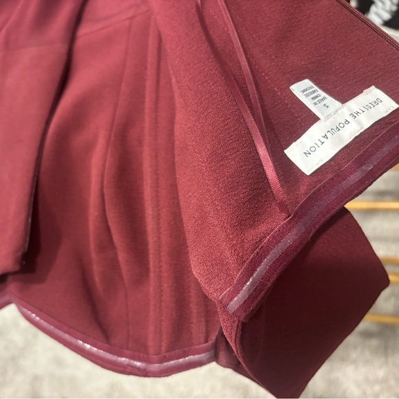 Dress the population - Dark Magenta Bailey off the shoulder bodycon dress - Picture 4 of 5